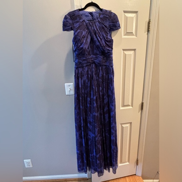 J. Crew Collection Dauphine Gown in Watercolor Floral, Size 6 - Picture 3 of 4